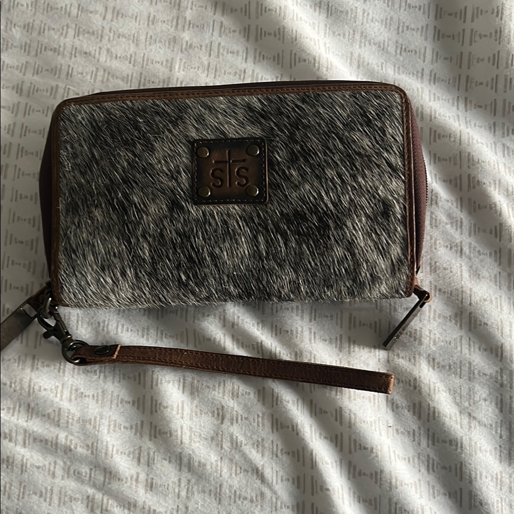 STS Ranchwear Brown and Gray Leather Wallet with Rustic Texture